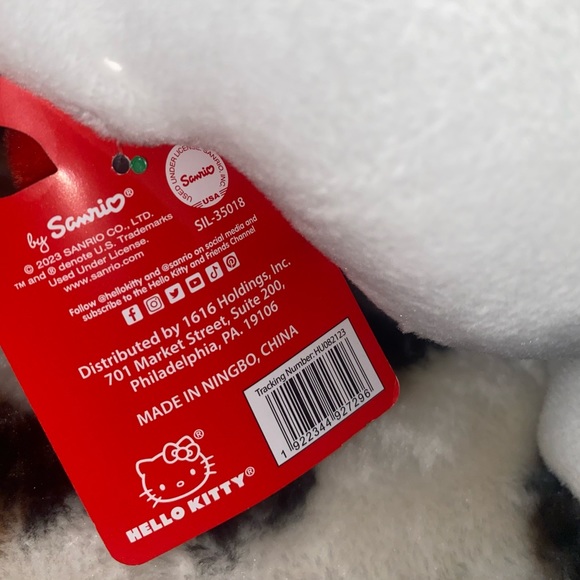 HELLO KITTY Christmas Tree Holiday Plush - Picture 4 of 5